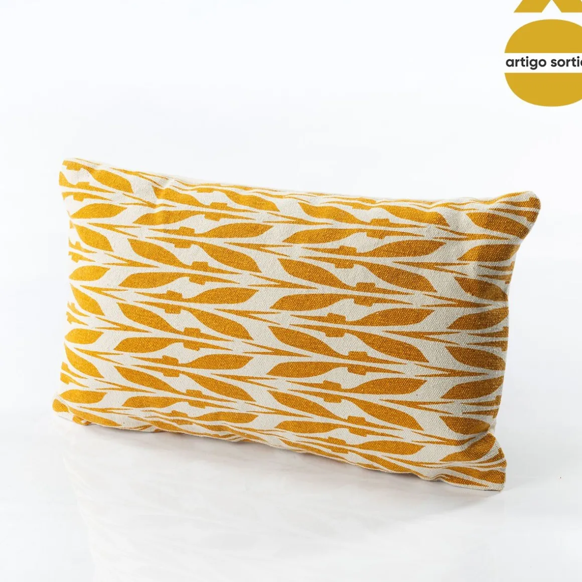 Almofada arrows 30x50cm