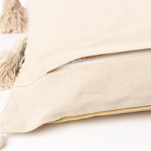 Almofada com tassels 30x50cm