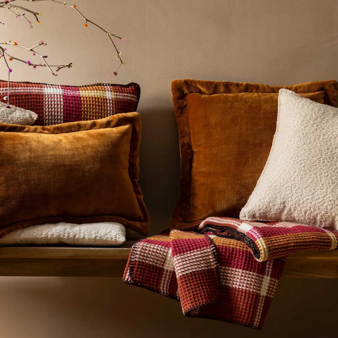 Almofada CUDDLY terracota 38x58cm