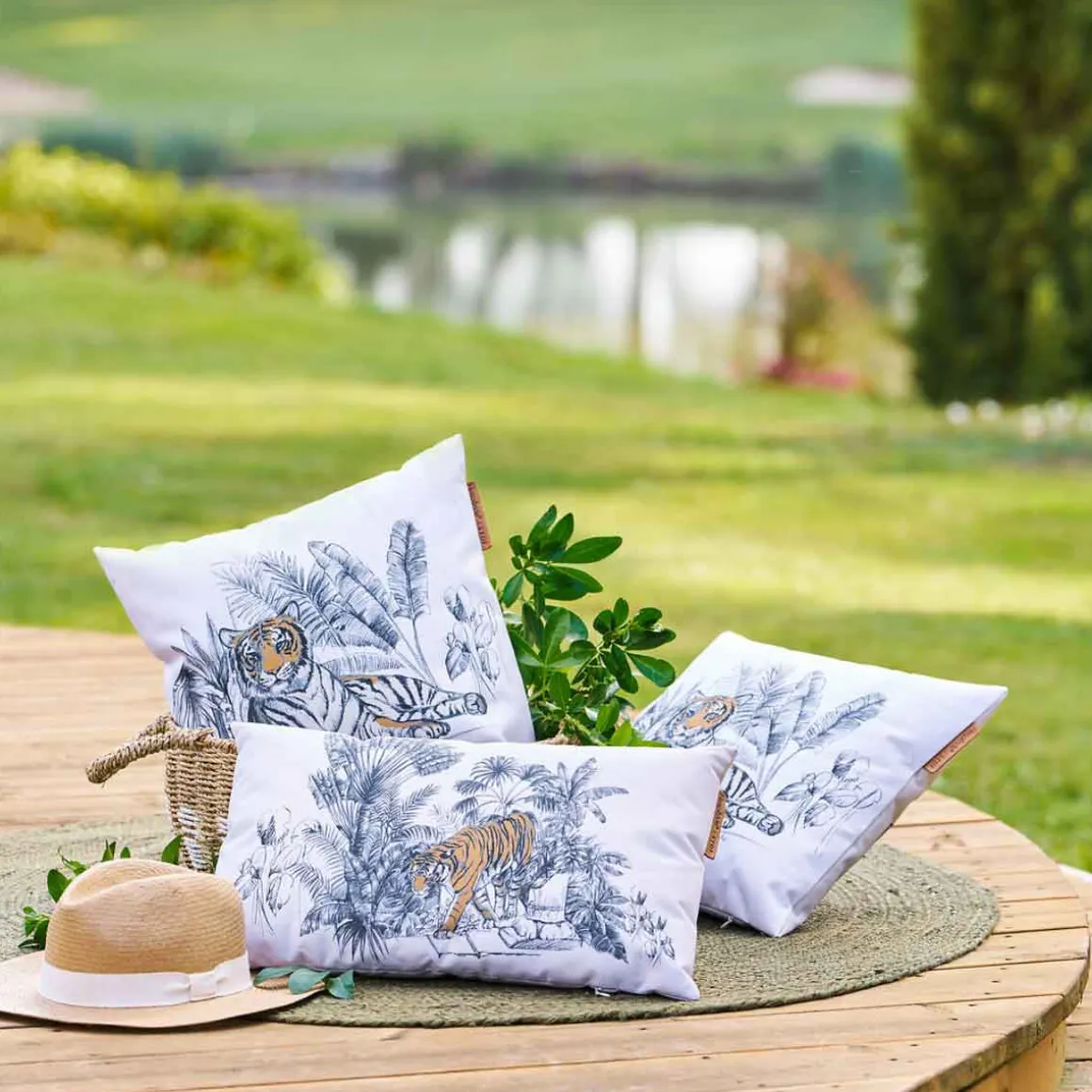 Almofada decorativa MAORIA 30x50cm