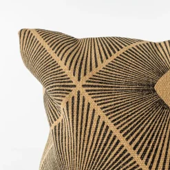 Almofada INUIT cru e preto 40x40cm