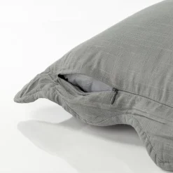 Almofada LITTLE COTTAGE azul com folho 45x45cm