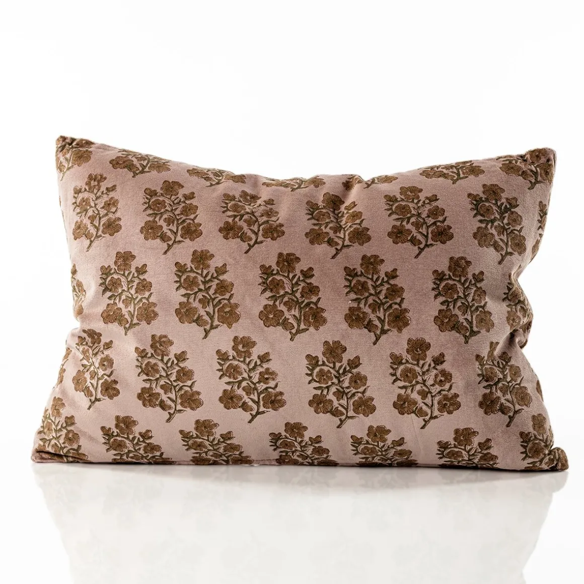 Almofada LITTLE COTTAGE FLORAL rosa 40x60cm