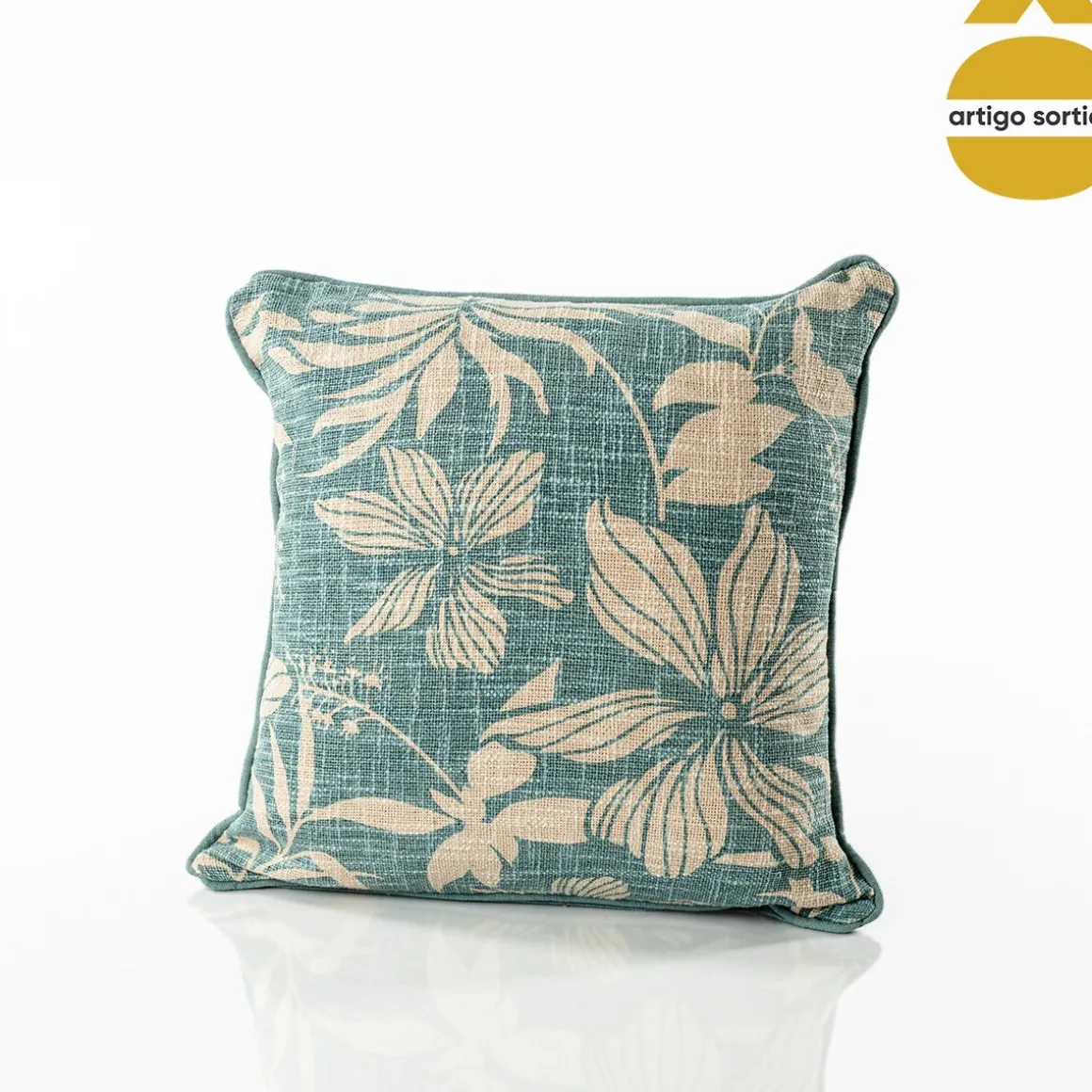 Almofada LITTLE COTTAGE 43x43cm