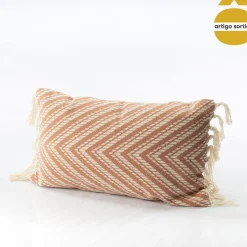 Almofada stripes com franjas 30x50cm