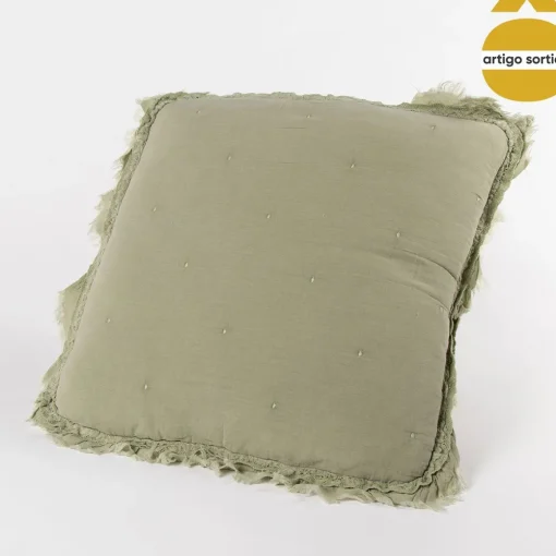 Almofada WILD ROMANCE com folho 45x45cm