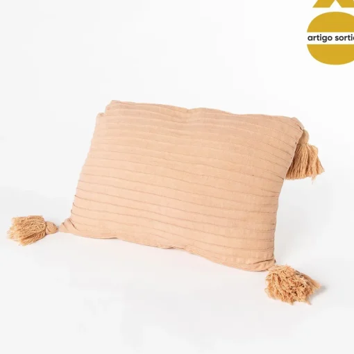 Almofada WILD ROMANCE com tassels 45x45cm