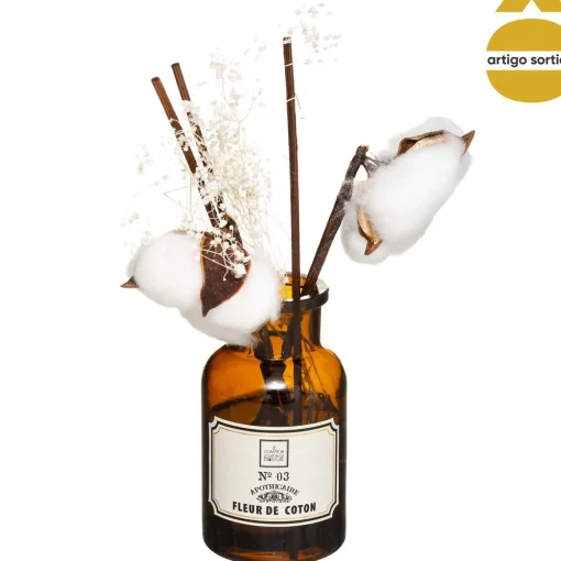 Ambientador perfumado com flores secas