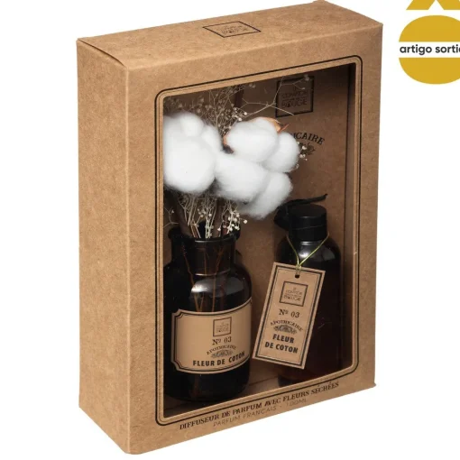 Ambientador perfumado com flores secas