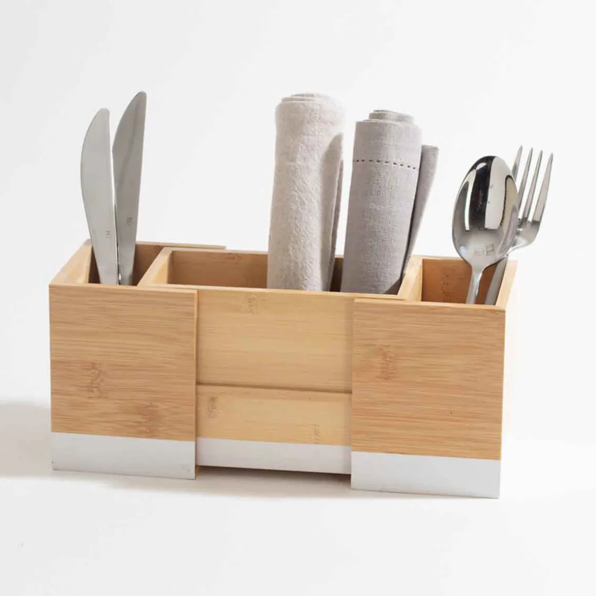 Armazenamento de talheres extensível em bambu