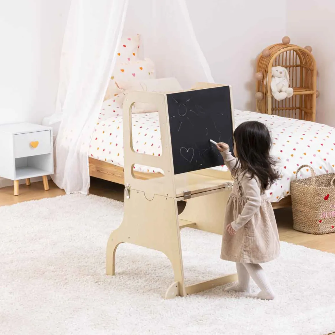 Banco observatório e secretária