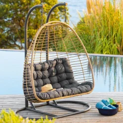 Cadeirão baloiço AJAR em rattan para 2 pessoas