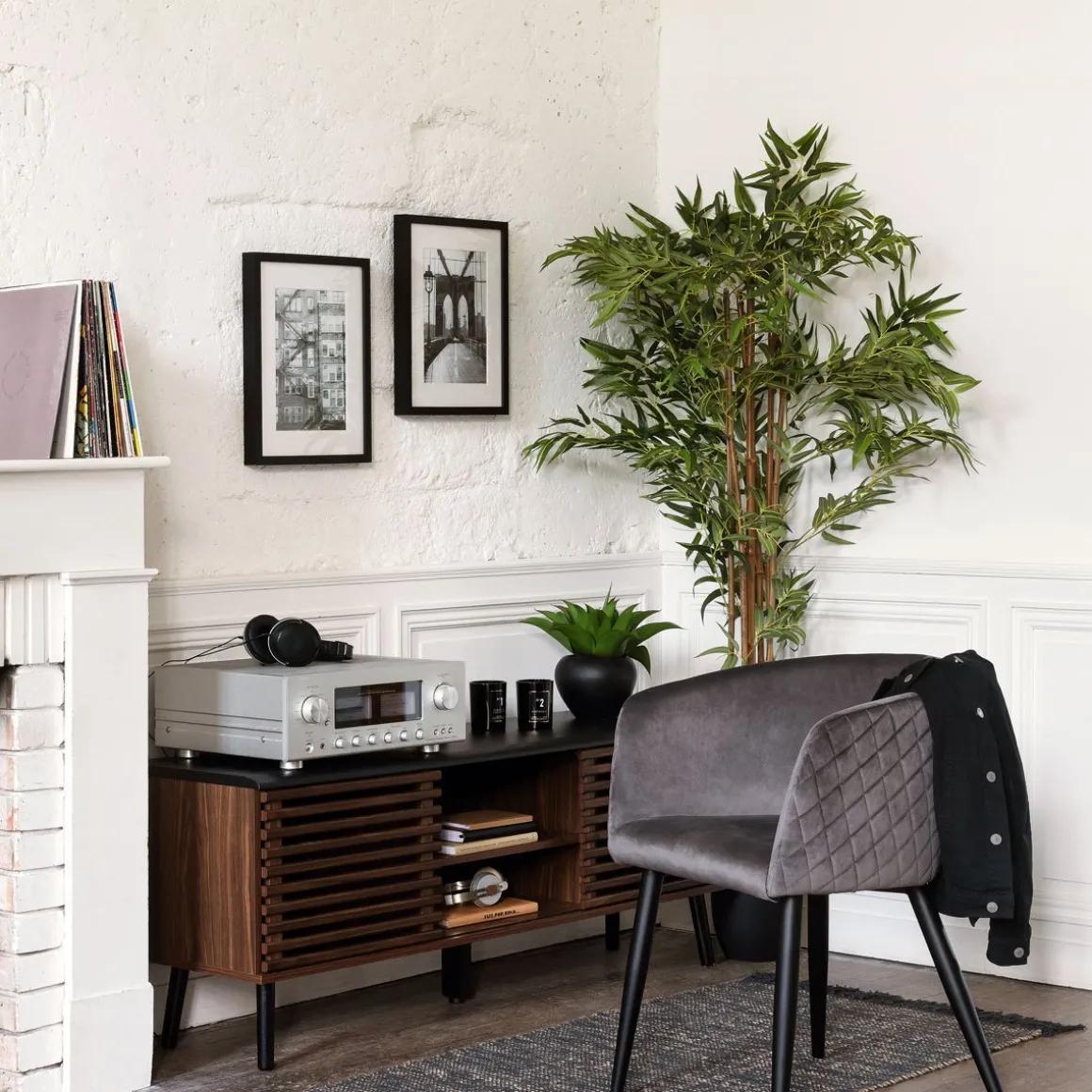 Cadeirão MARLO cinza escuro em veludo