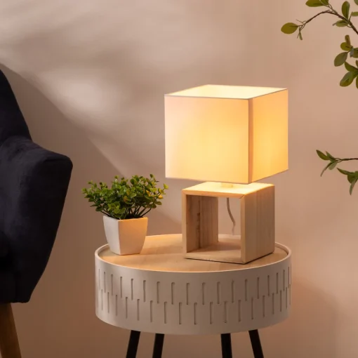 Candeeiro de mesa quadrado branco e castanho em madeira