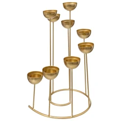 Castiçal espiral dourado em metal