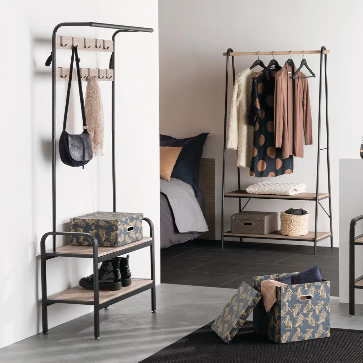 Cavalete com sapateira JANO 165cm