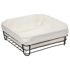 Cesto de pão quadrado em metal com tecido branco