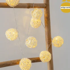 Conjunto de 10 bolas led em rattan
