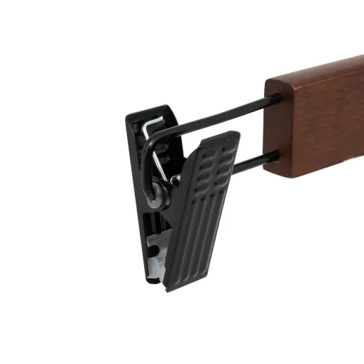 Conjunto de 2 cabides de madeira com pinças