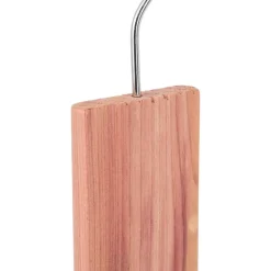 Conjunto de 2 cabides em madeira cedro anti traça