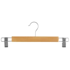 Conjunto de 3 cabides em madeira com pinças