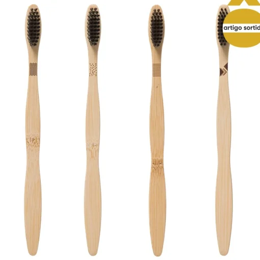 Conjunto de 4 escovas de dentes em bambu