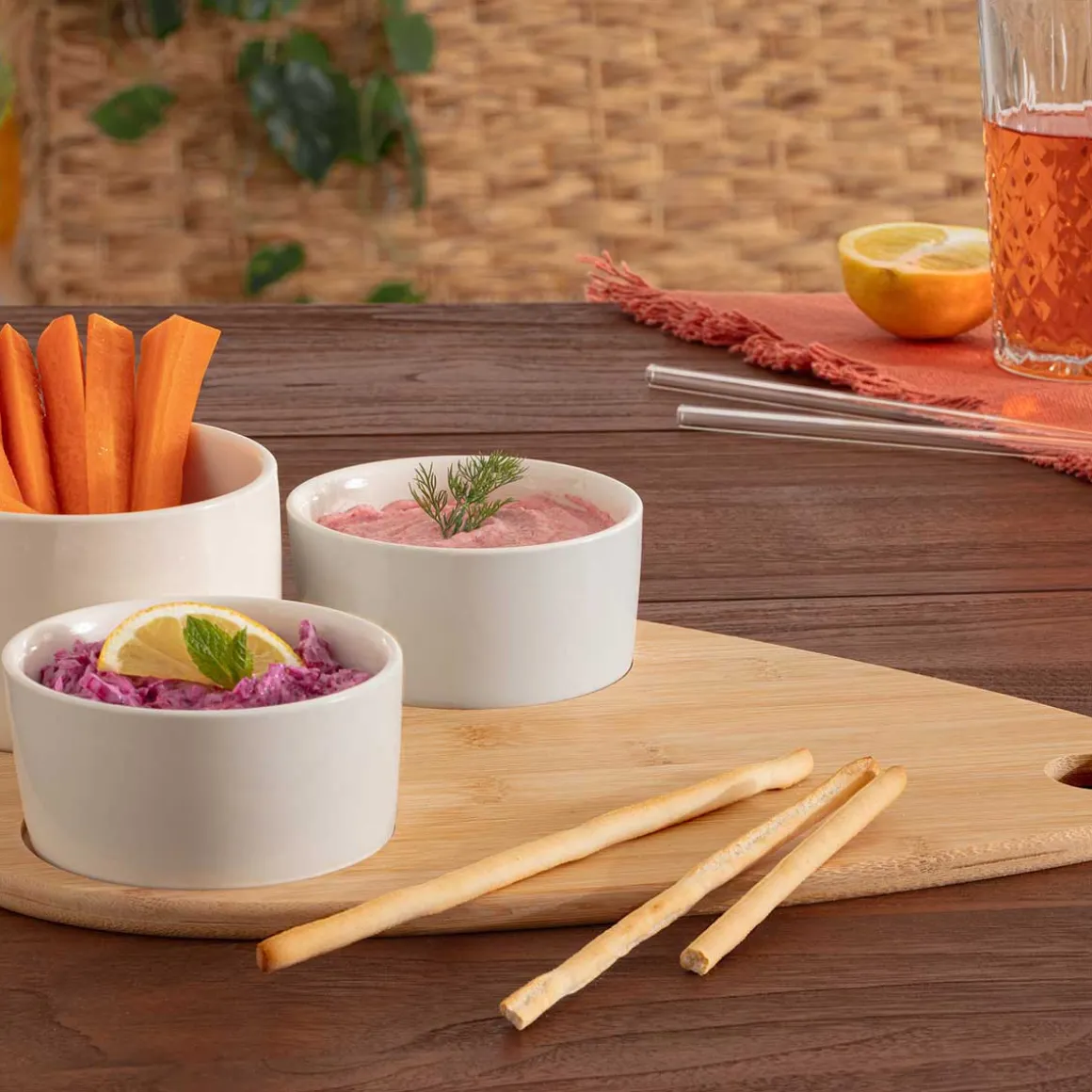 Conjunto de 3 taças para aperitivos com tabuleiro em bambu