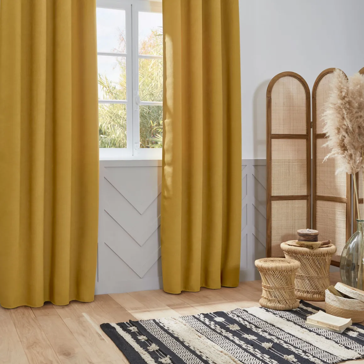 Cortina VIKI opaca ocre 135x260cm