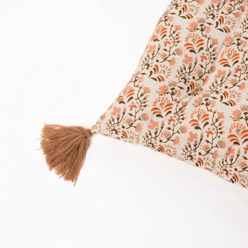 Coxim de chão WILD ROMANCE com tassels 60x120cm