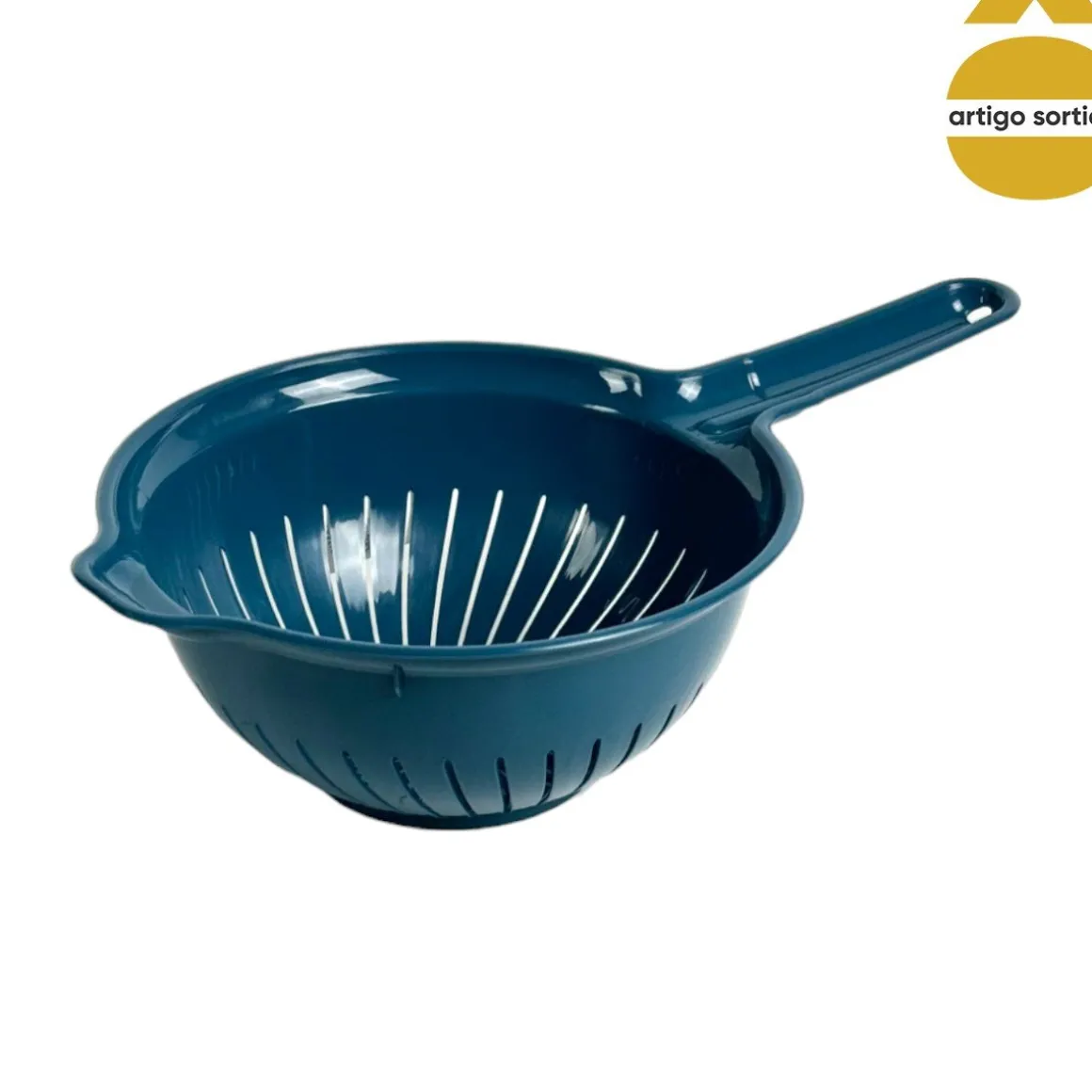 Escorredor de legumes com cabo