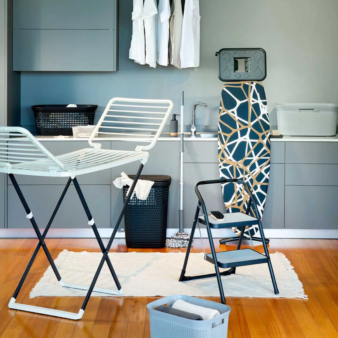 Estendal roupa misto preto