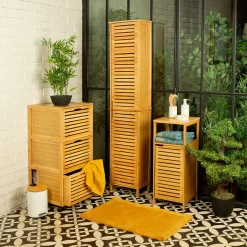 Frasco doseador NATUREO branco com base em bambu