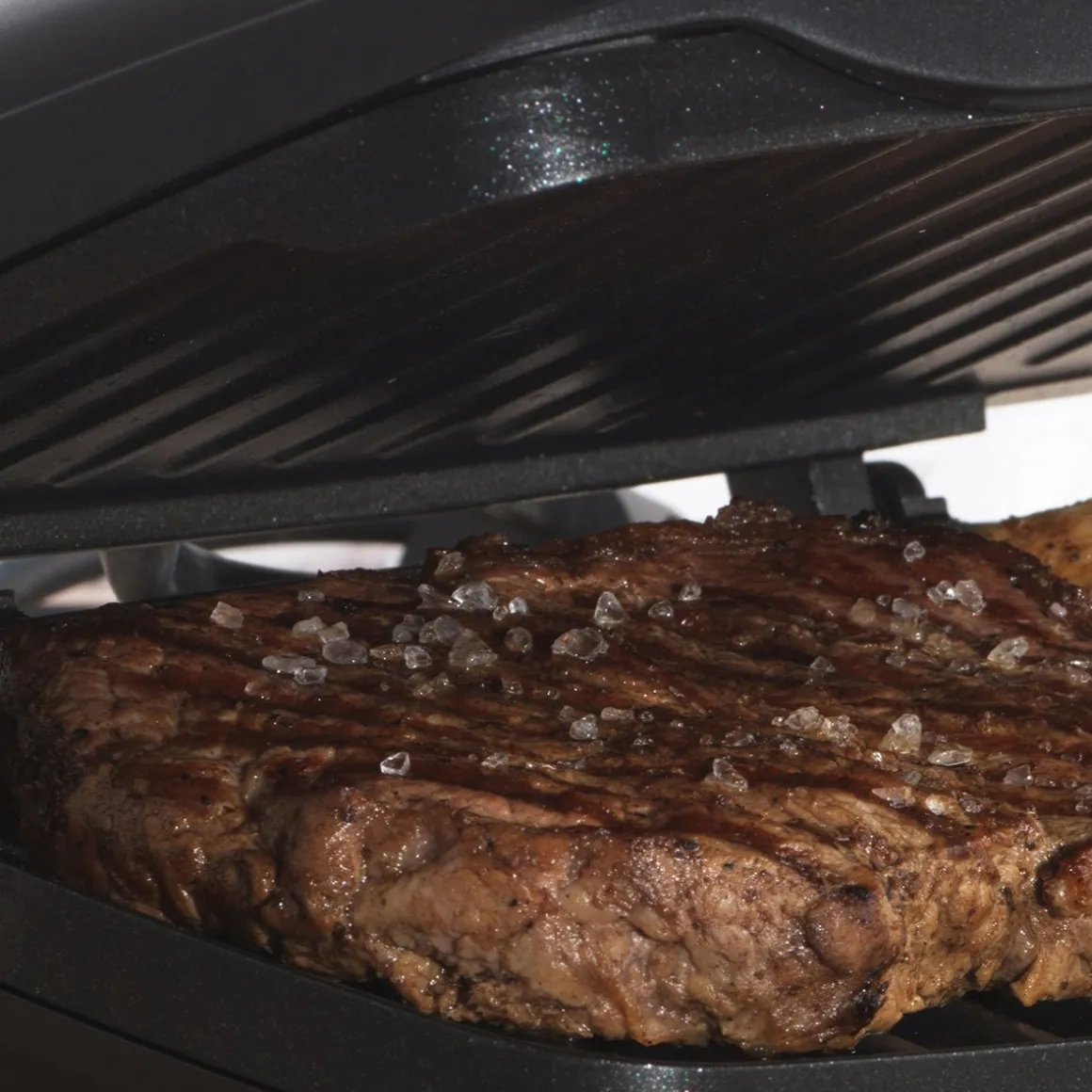 Grelhador sanduicheira Petra preta