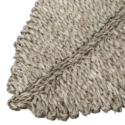 Individual FOLHA castanha em seagrass
