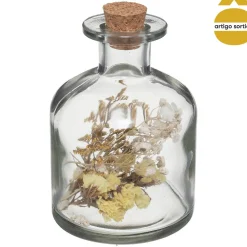 Jarra de vidro com flores secas