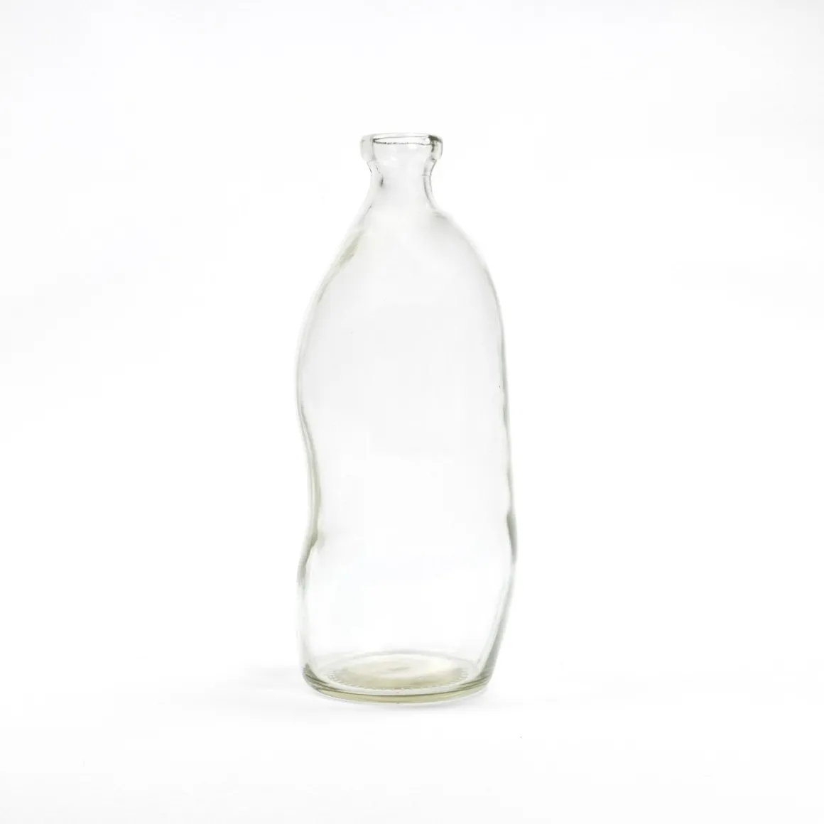 Jarra transparente disforme em vidro reciclado 35cm