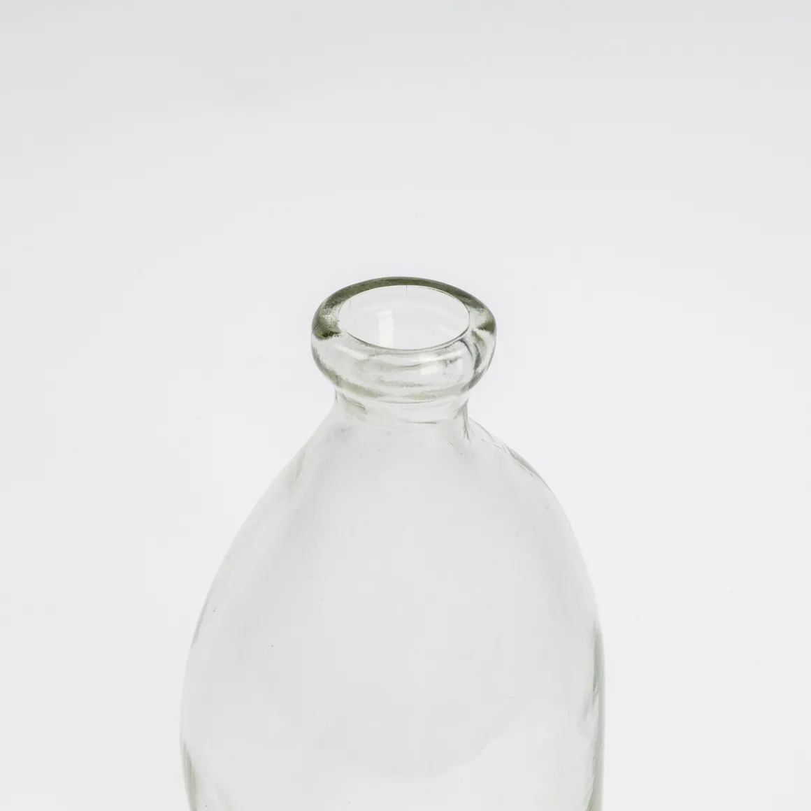 Jarra transparente disforme em vidro reciclado 35cm