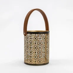 Lanterna dourada em metal com pega em couro 15cm