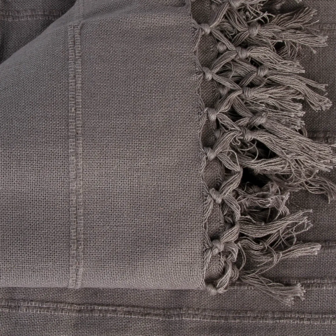 Manta com franjas cinza escuro 230x250cm