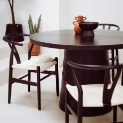 Mesa de jantar BOKI preta em madeira 120cm