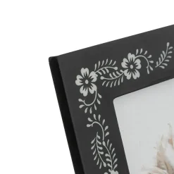 Moldura preta e branca com decoração flores 10x15cm