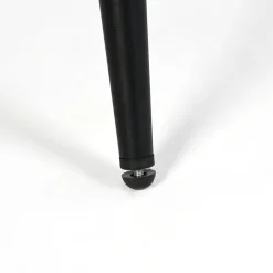 Poltrona ARIEL em tecido rosa