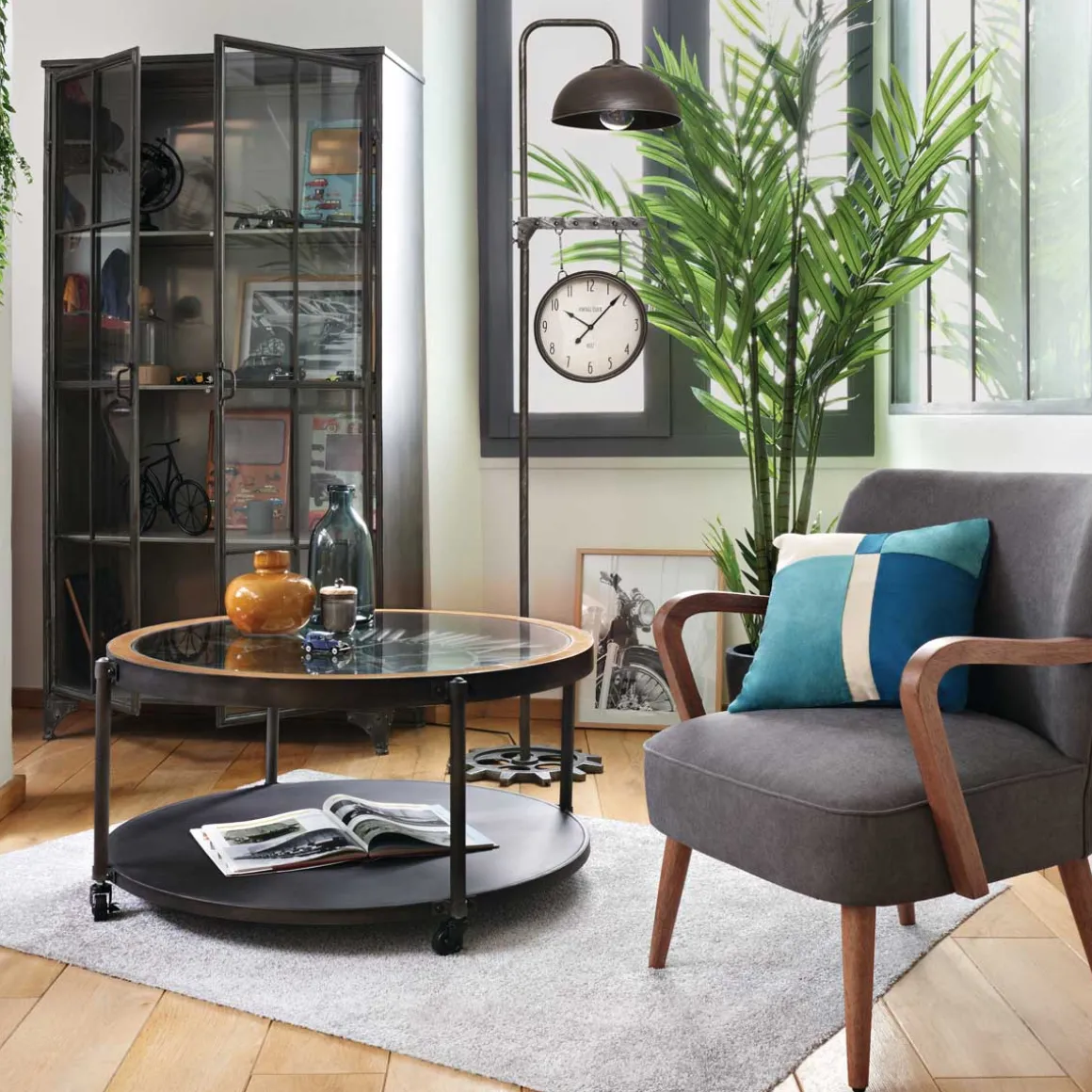 Poltrona CHIARA cinza escura