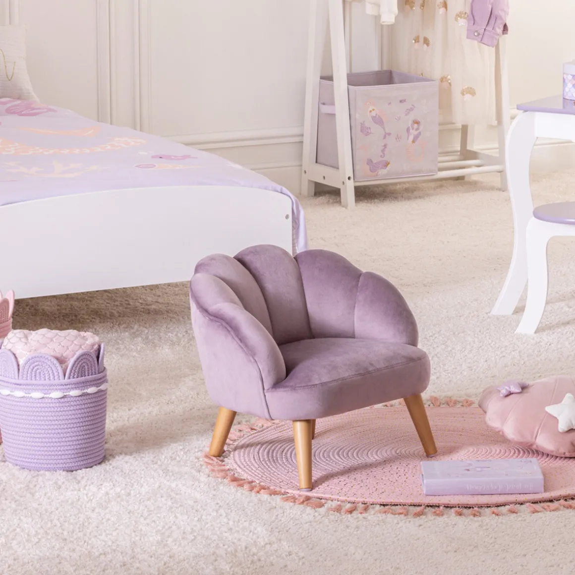 Poltrona concha violeta claro