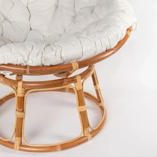 Poltrona em rattan