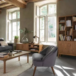 Poltrona NAOVA cinza de veludo