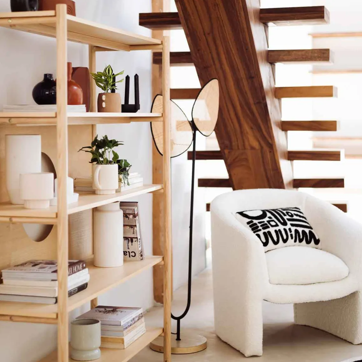 Prateleira ARDEN com 5 níveis