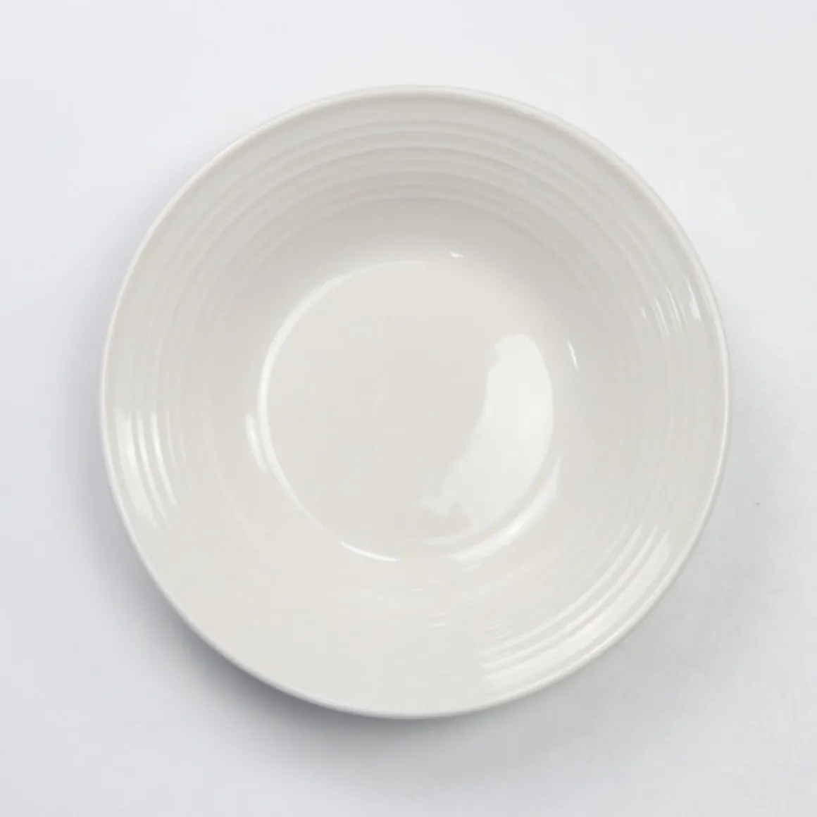 Prato de sopa branco PURE em porcelana 22cm