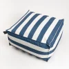 Pufe cubo impermeável riscas branco e azul