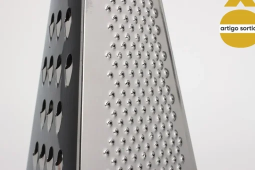 Raspador em pirâmide de silicone